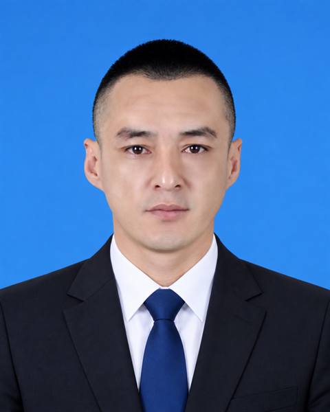 卢新宇